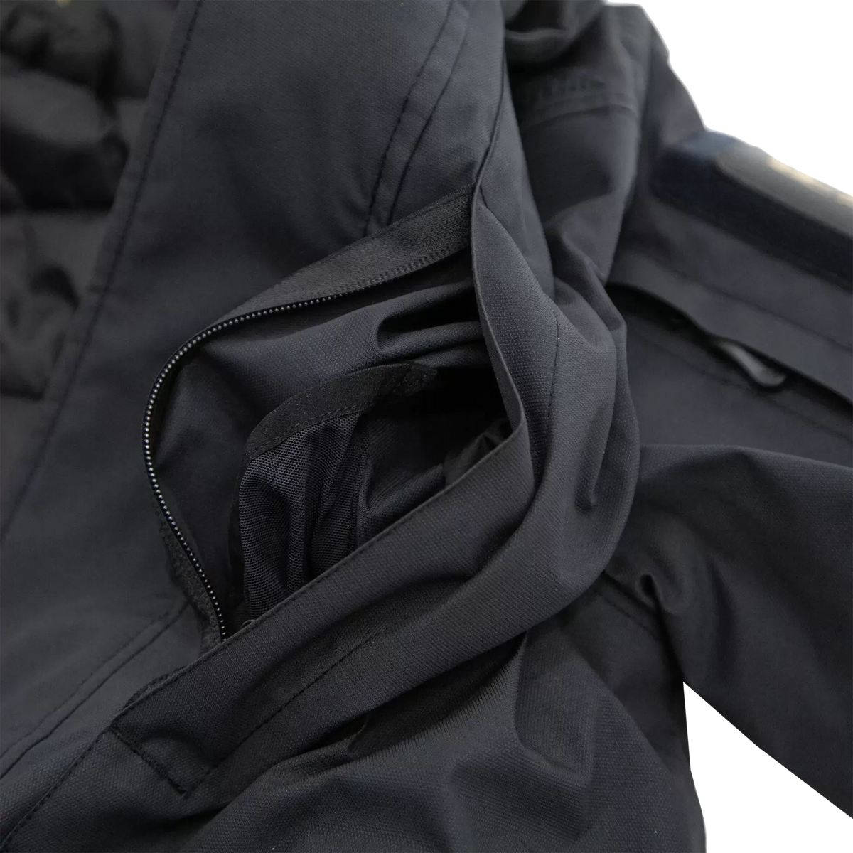 Carinthia G-LOFT Tactical Parka — Black