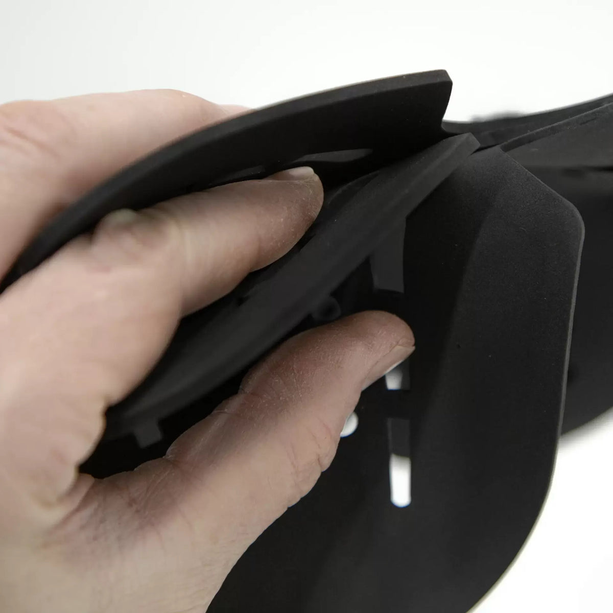 Carinthia Combat Knee Pads #color_black