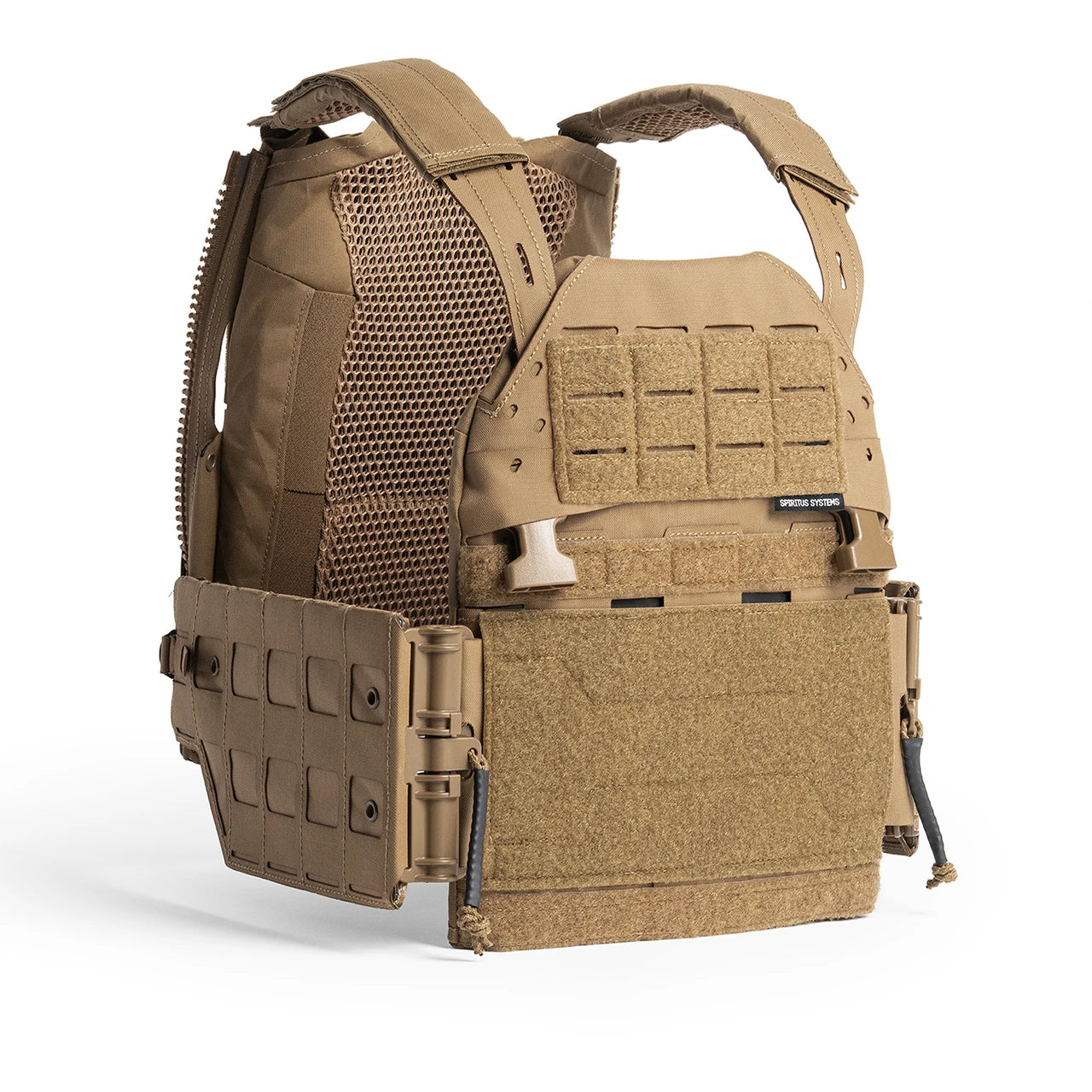 Spiritus Systems LV-120 Plate Carrier Kit in Coyote Brown – Dreiviertelansicht von vorn #color_coyote brown