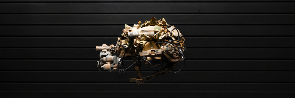 Helmet setup illustrating AXL RAC Link accessories
