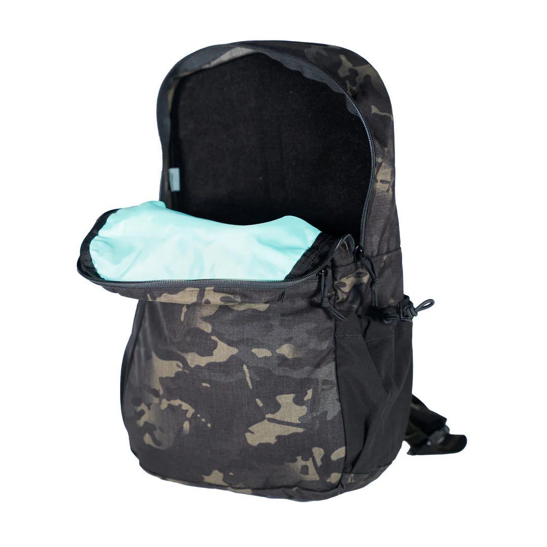 #color_multicam black