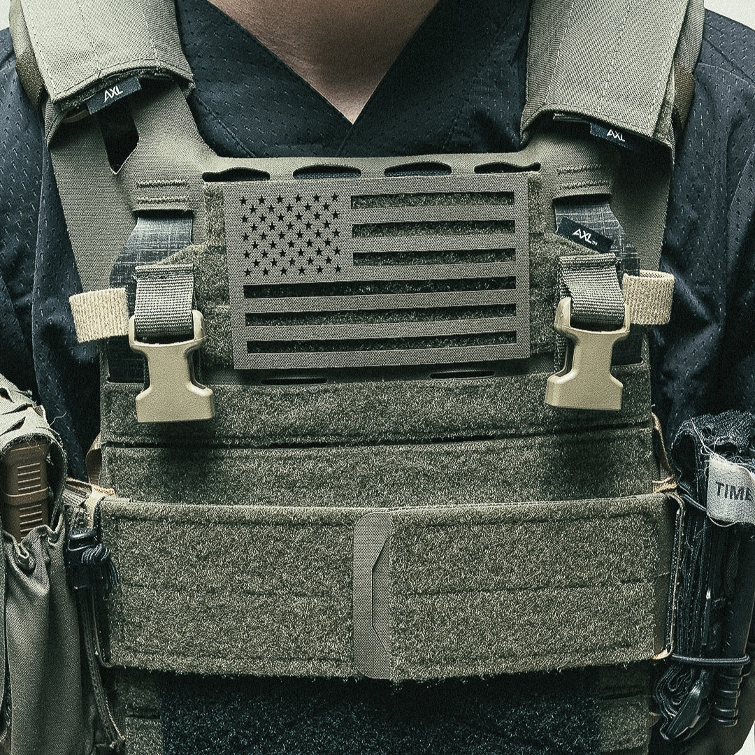 AXL Advanced Adaptive Vest Placard (AVP) for Crye SPC – Ranger Green – plain green installed SPC placard adapter
