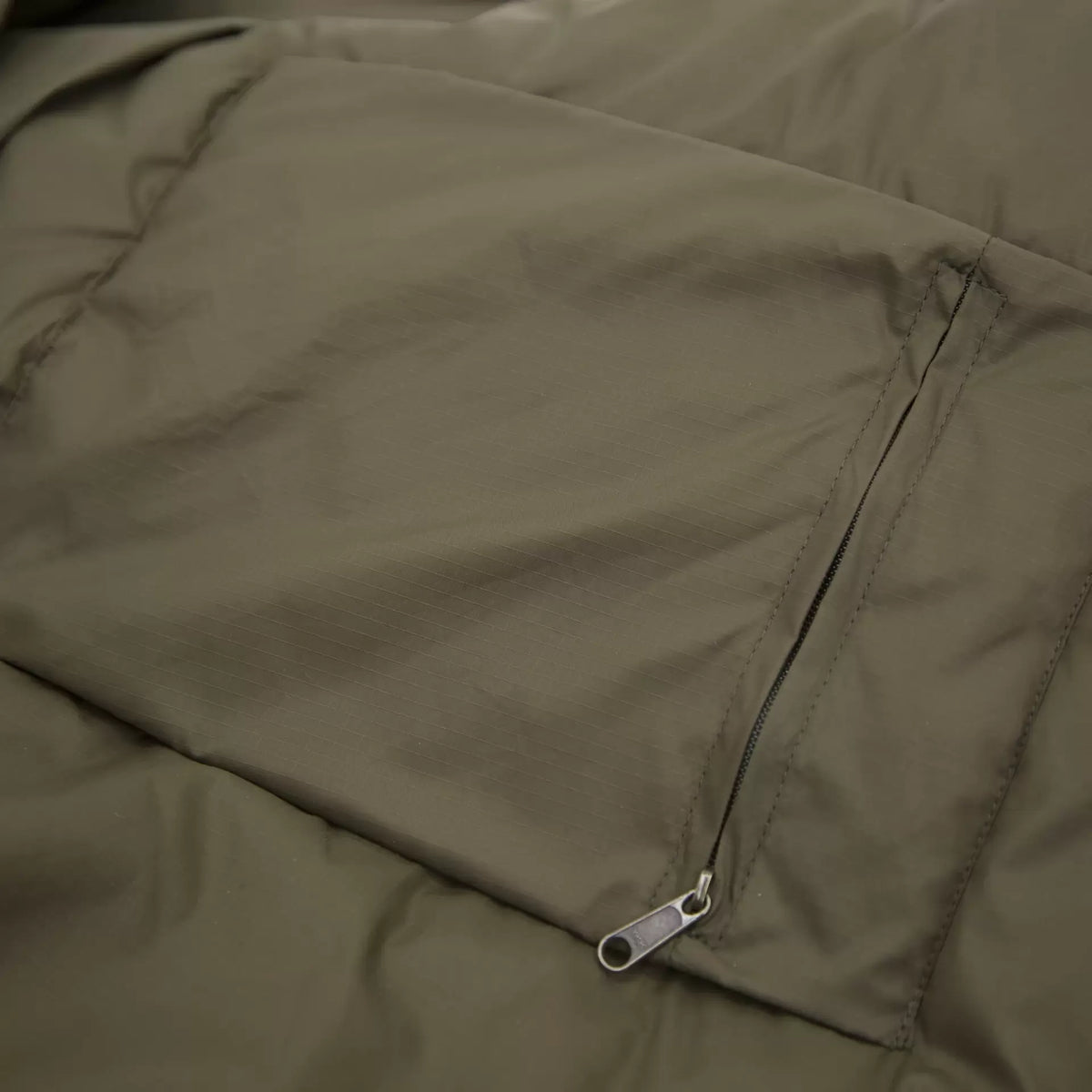 Carinthia Brenta — Olive